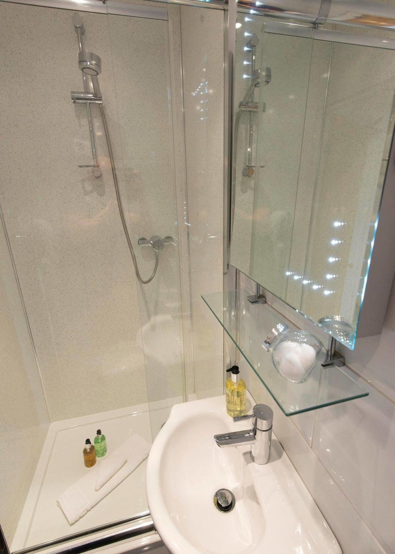 Rysdale Guesthouse Ембълсайд Екстериор снимка